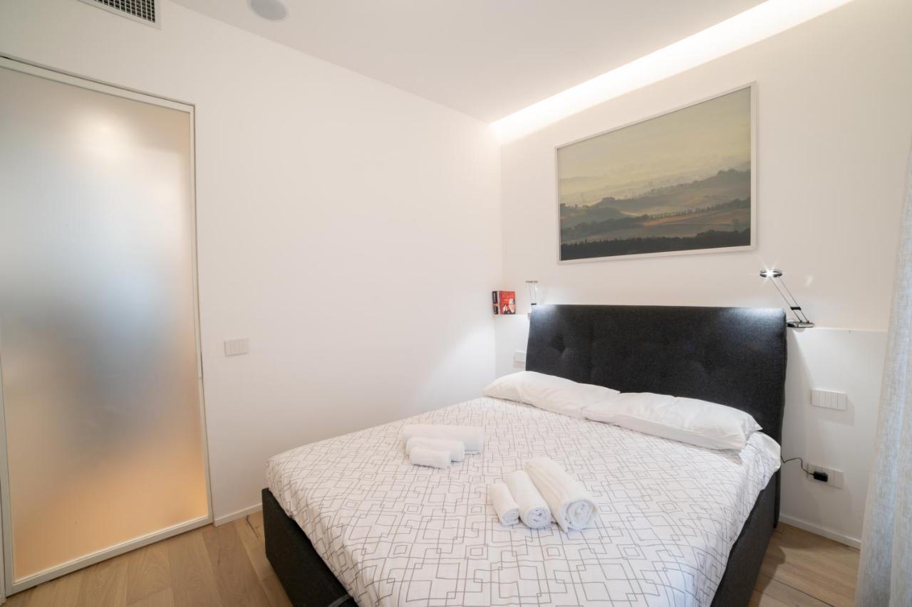 Navigli-Centro-Universita, Amazing New Apartment Milano Dış mekan fotoğraf